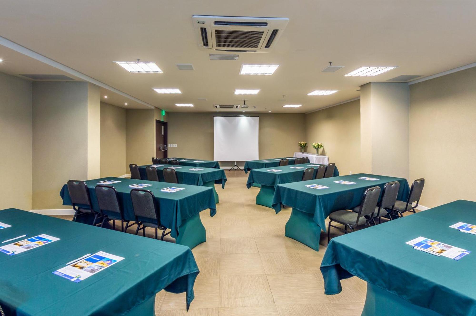 Hilton Garden Inn Maceio מראה חיצוני תמונה